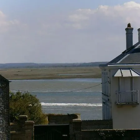 度假居 Lesonagres1 *