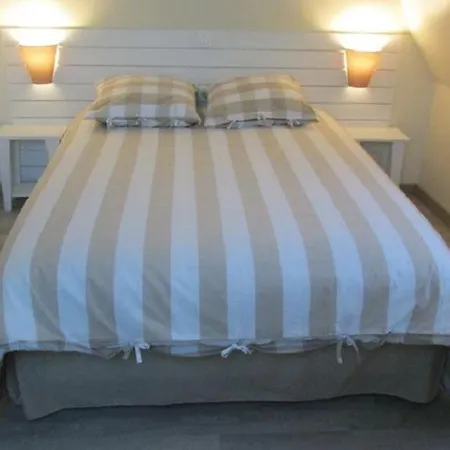 度假居 Lesonagres1 *