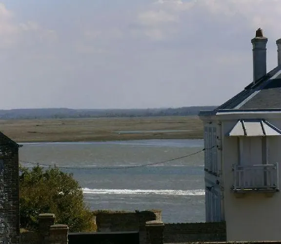 Hébergement de vacances Lesonagres1 *